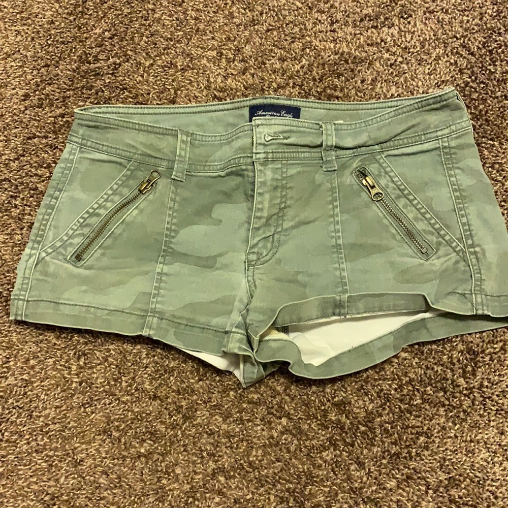 American Eagle shorts